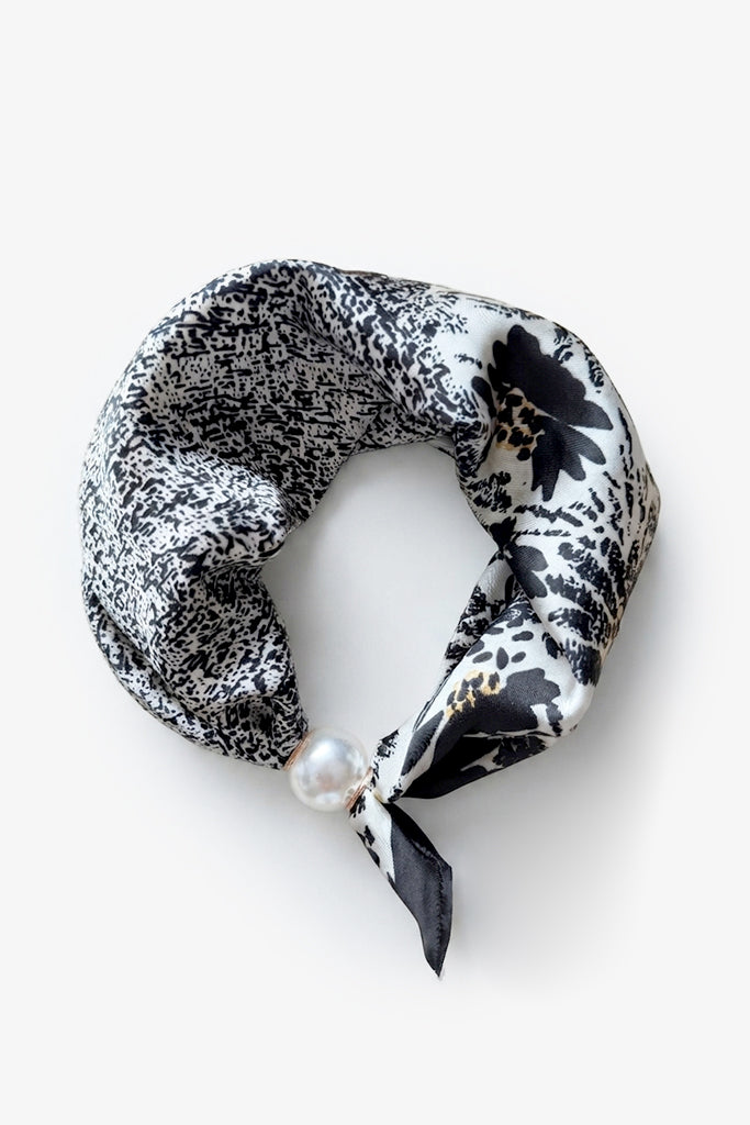 Pearl Fasten Neck Tie | Inked Garden