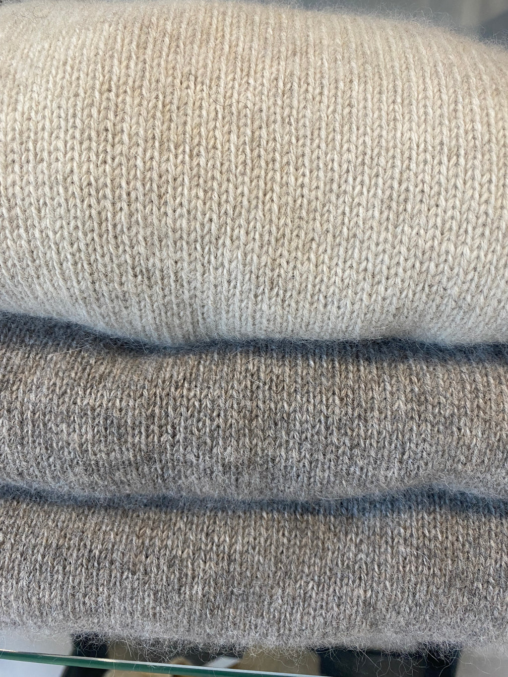 Tatano V neck Knit
