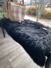 Load image into Gallery viewer, New Zealand Longwool Sheepskin Single rug