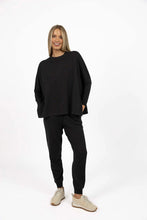Load image into Gallery viewer, Grande Sweater