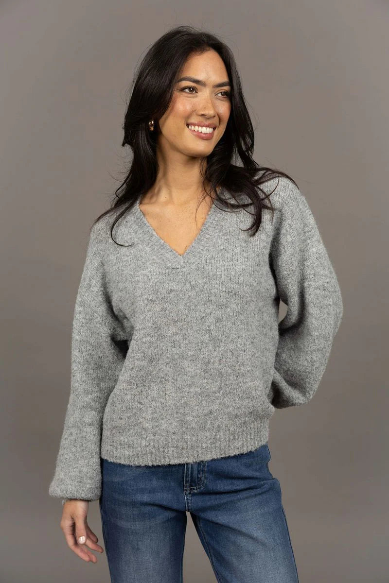 Humidity Nouveau V Neck Jumper