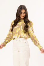 Load image into Gallery viewer, New York Top - Taupe Sublime
