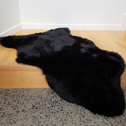 Long Wool Sheepskin Single Rug - Black