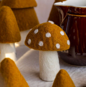 Dotty Mushroom - Gold